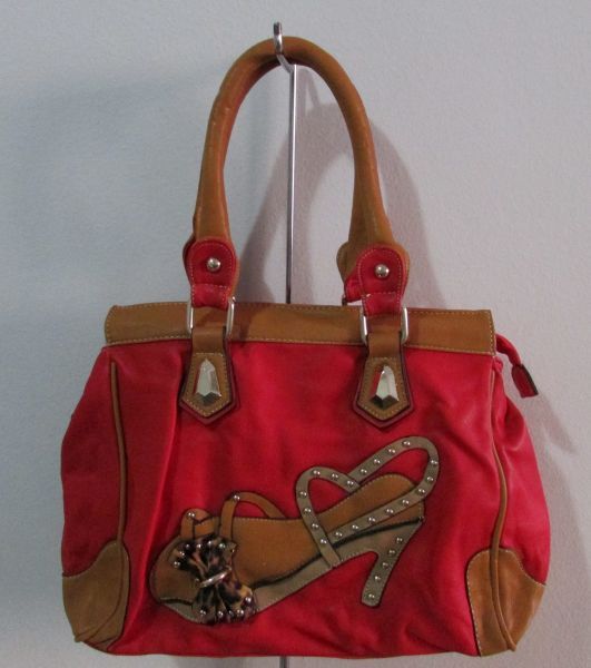 BOLSA VERMELHA DE SAPATINHO
